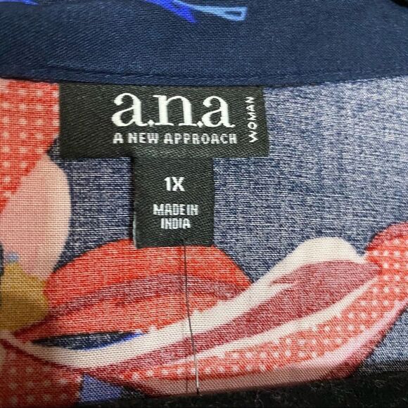 A.n.a Blue Floral Peplum Tunic Top‎ - Picture 9 of 9